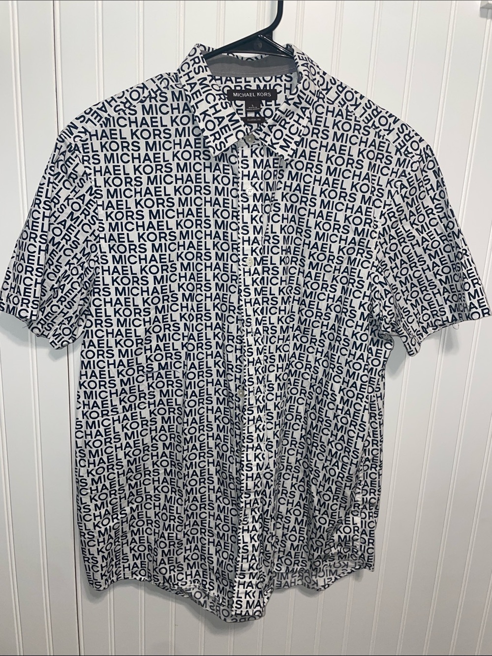 Michael Kors Black & White Logo-Print Short Sleeve Button-Down Shirt